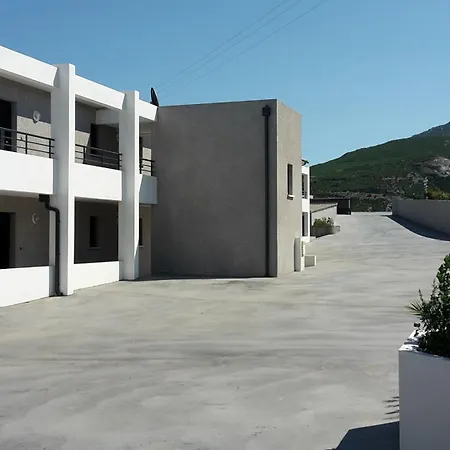 Apartment A Di Tuda Avec Piscine Partagee *